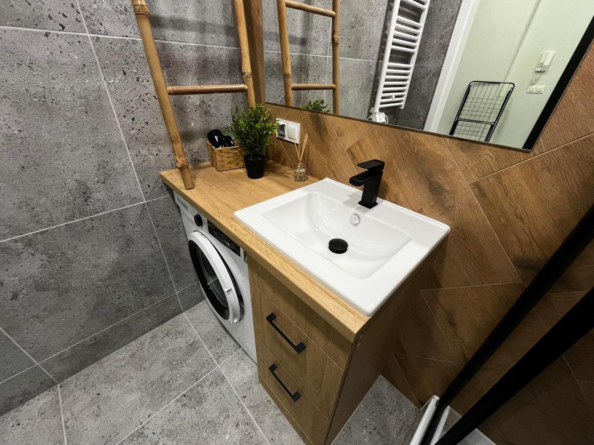 Golden Premium Apartment Slowackiego, Centrum, Parking Kielce Esterno foto